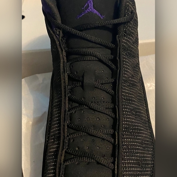 Air Jordan Retro 13 Black/Court Purple/White - Picture 6 of 11